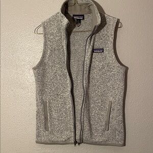 Patagonia Gray Women’s Vest Sz  Small